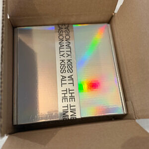 Harry Styles | KISS ALL THE TIME REFLECTIVE LONGSLEEVE T-Shirt CD BOX SET | M